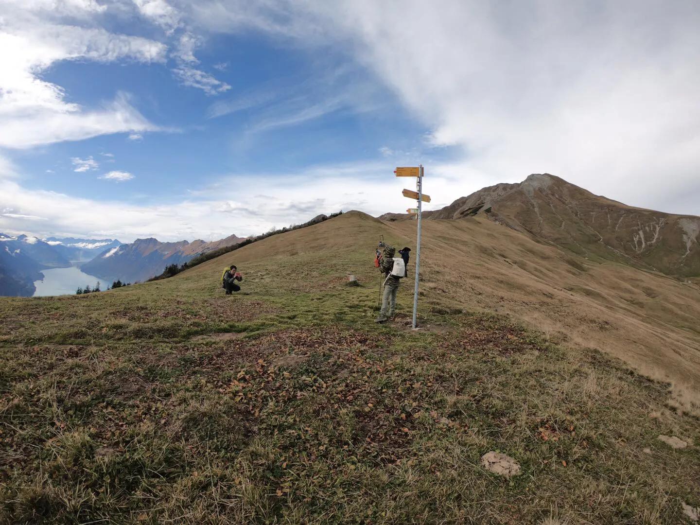 瑞士少女峰旅游详细攻略,四姑娘山徒步路线免费推荐