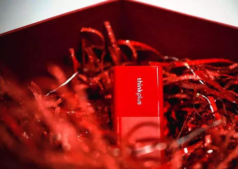 李佳琦推荐的必买口红,李佳琦推荐intoyou女主角口红色号