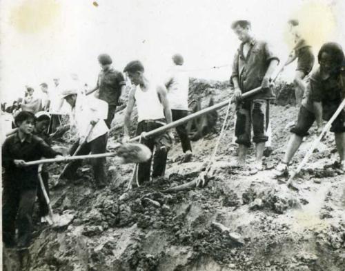 70岁老兵“淘宝”30年，收藏300枚无价之宝，如今价值连城