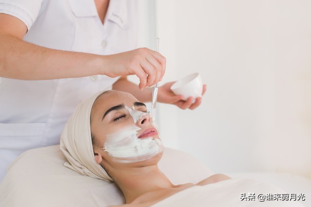 敷面膜时怎么更好吸收,敷面膜后怎么补水不吸收呢