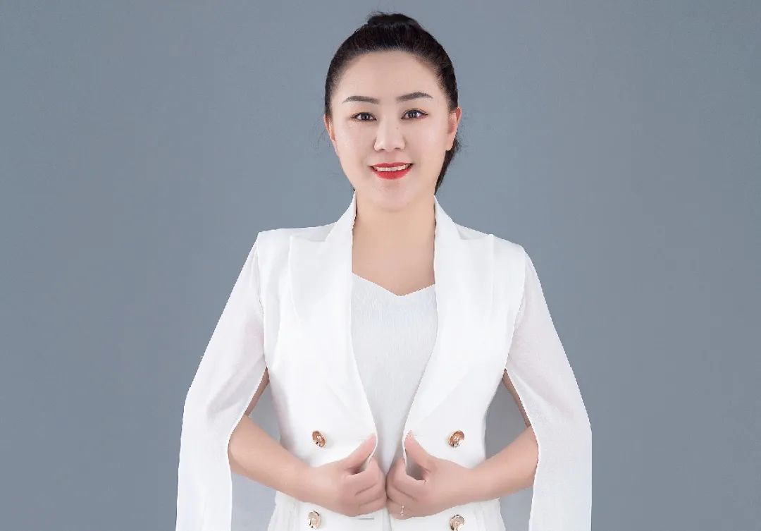 匠筑·精一门人|呕心沥血、全情投入，她是加盟门店里的“吉祥燕”