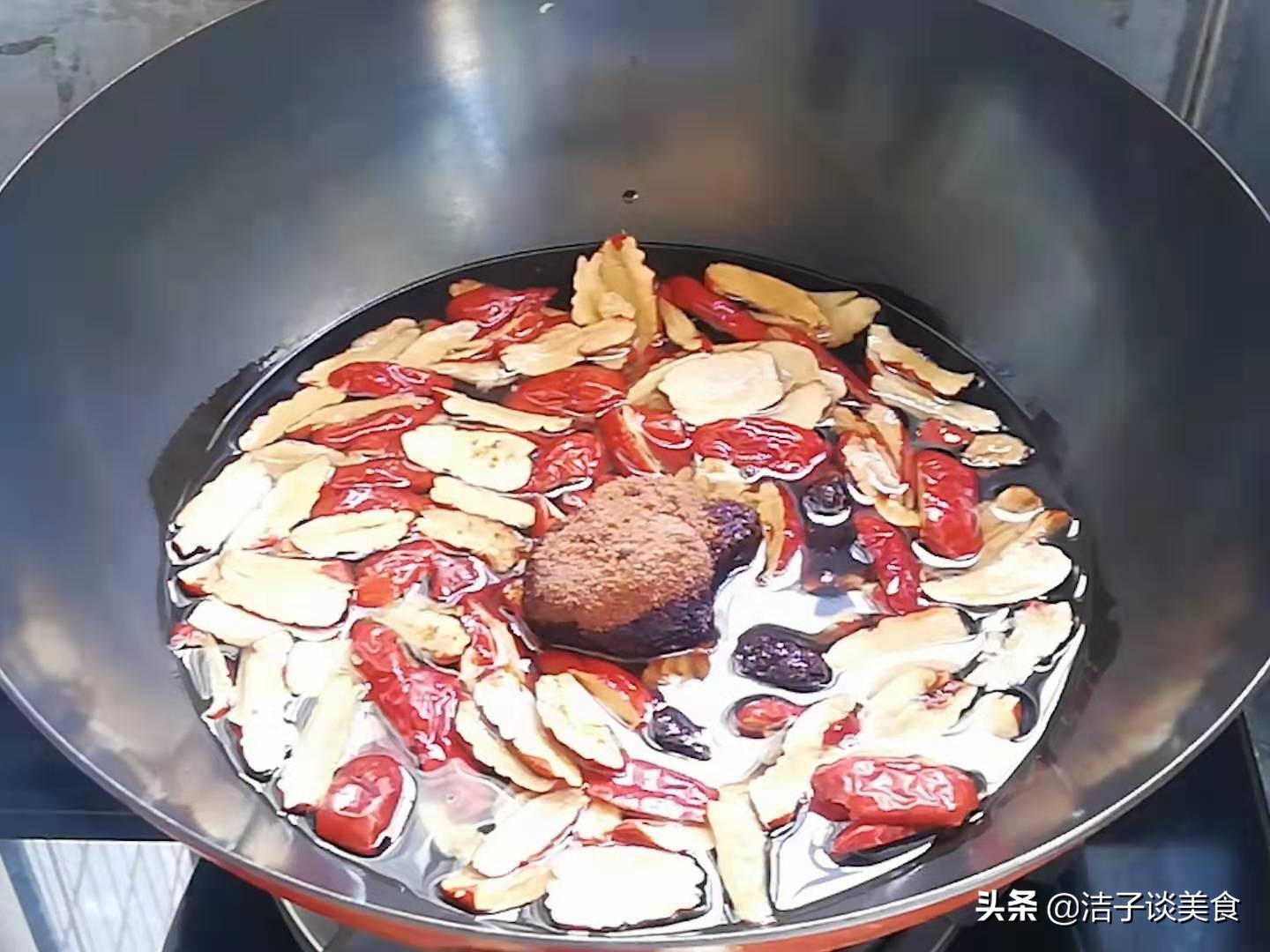 想吃枣糕不用买,想吃蛋糕不用买只需要电饭煲