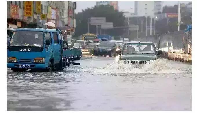 暴雨山洪灾害逃生避险,暴雨洪水的避险常识有哪些