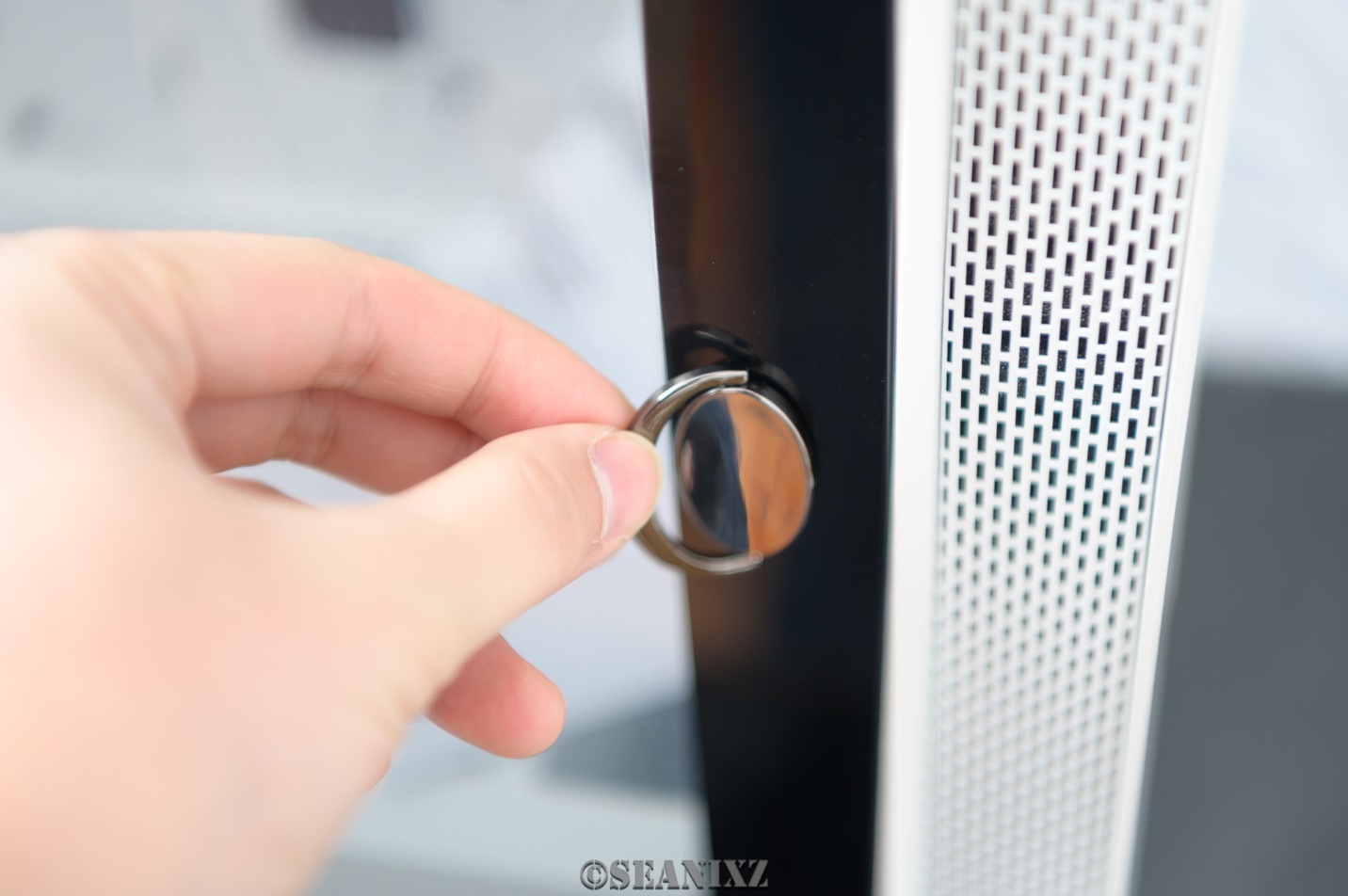 全能千元级机电套装：TT挑战者H6+GT650金牌全模组电源