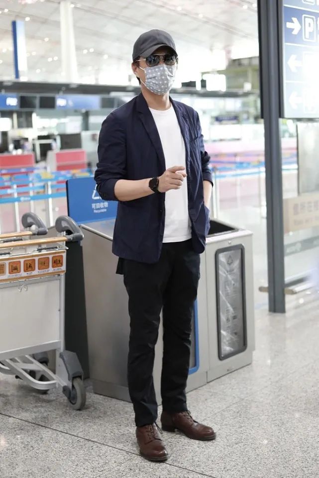 靳东西装穿搭,靳东成熟穿搭