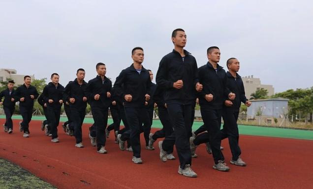 中国队军装,中国军队军服最好看