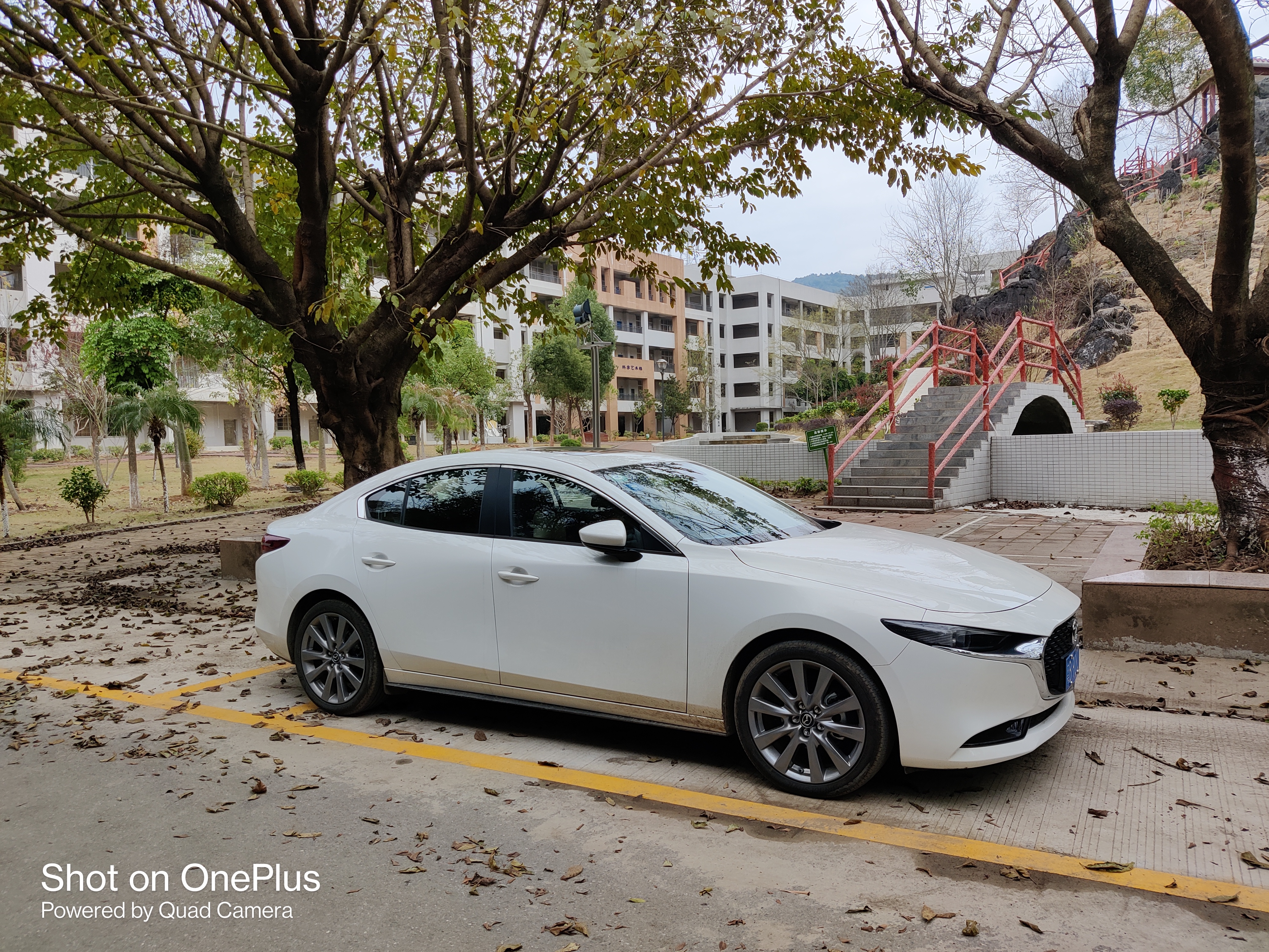 马自达3昂克赛拉次世代有多好,曾经的神车皇冠