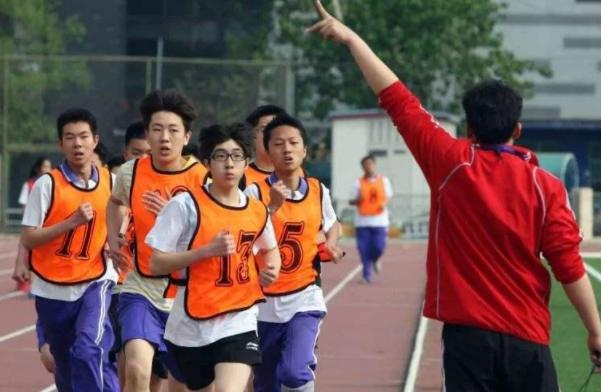 中考落榜了就不上学了吗,中考落榜复读的条件是什么