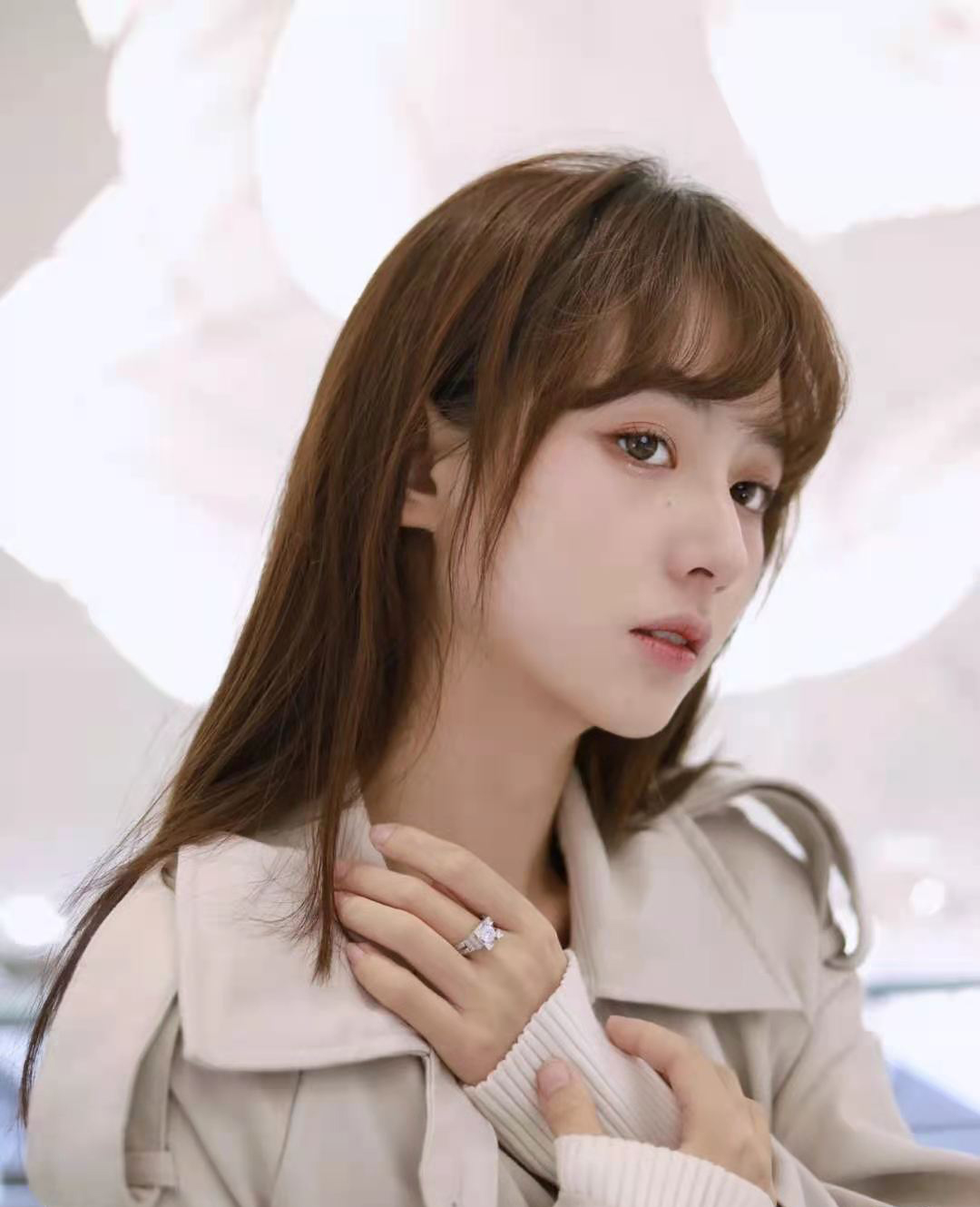 戒指有点松了线缠着怎么整,戒指冬天松夏天会紧吗