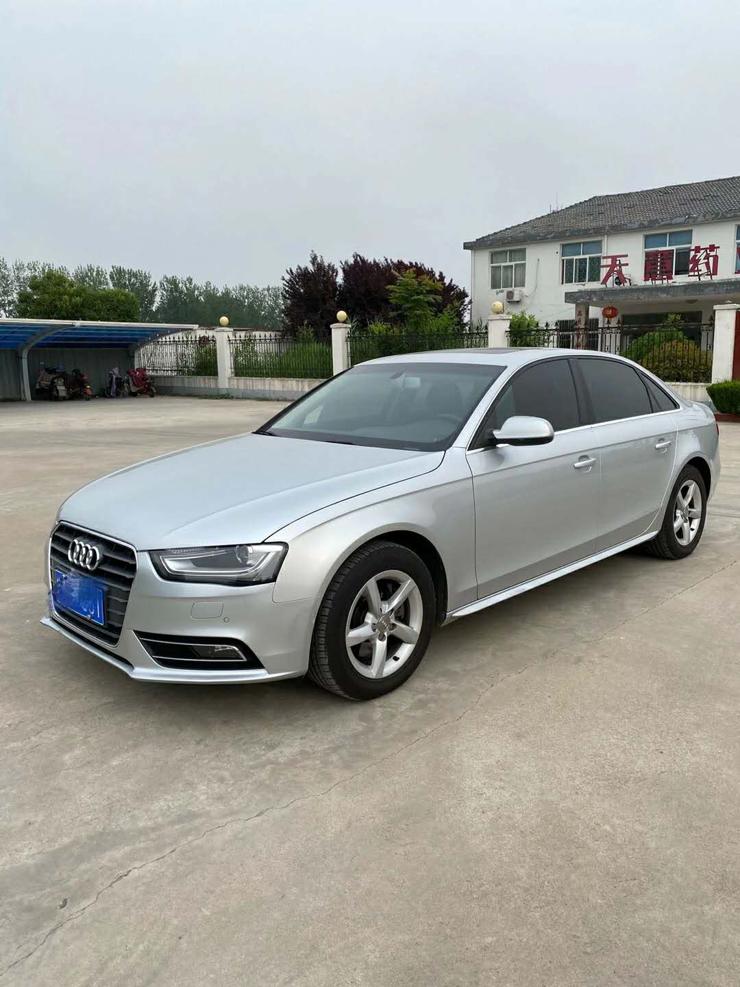 如何区分2013款和2015款奥迪a4l,2013款的奥迪a4l还值得购买吗