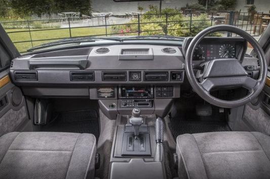 路虎揽胜全方位介绍,各代路虎揽胜车型