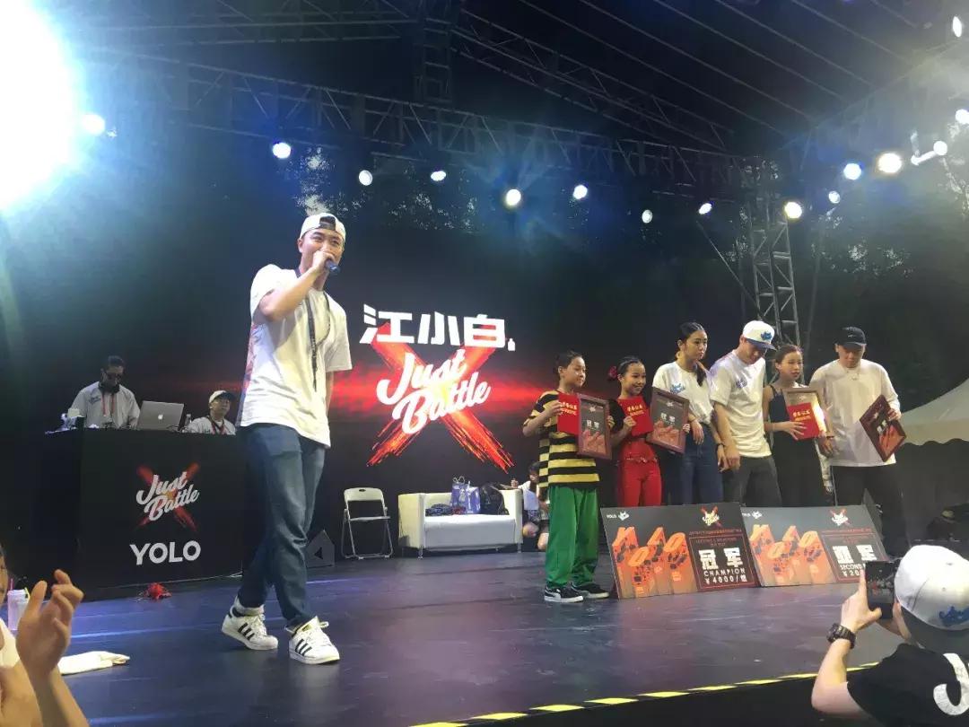 力卡专业无线演出系统全程护航2019江小白YOLO青年文化节