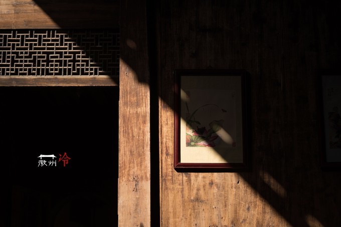 「徽州冷」宏村秋深晴少，友谊地久天