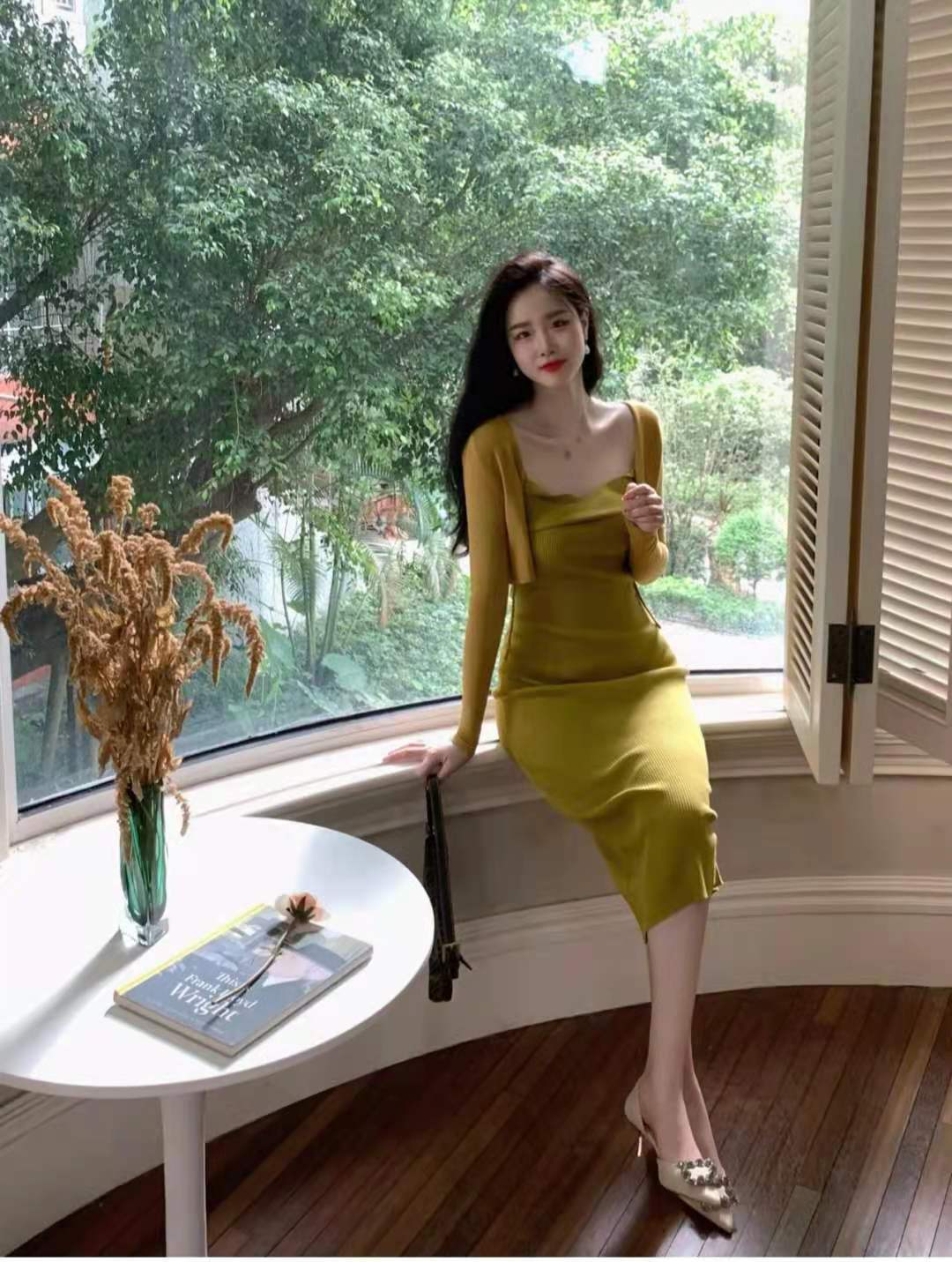 时尚搭配女人味十足,知性优雅女人味高档女装搭配