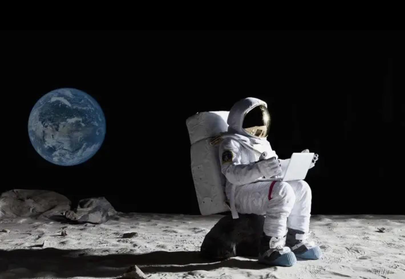 宇航员在太空中生病该怎么办,宇航员在太空中排泄怎么处理