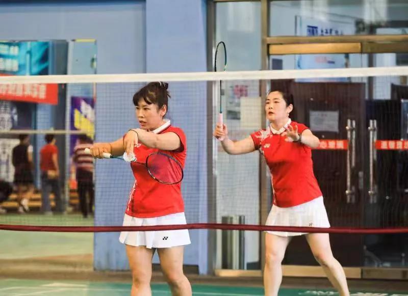 第五届女子羽毛球双打比赛,丹东羽毛球比赛报名