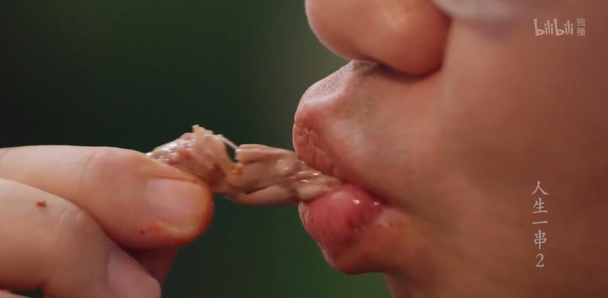 第一集豆瓣就给9.8分,豆瓣评分8.5一集就上头