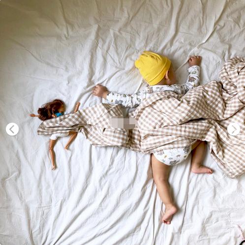 朋友圈晒娃靠谱吗,朋友圈晒娃是好还是坏呢