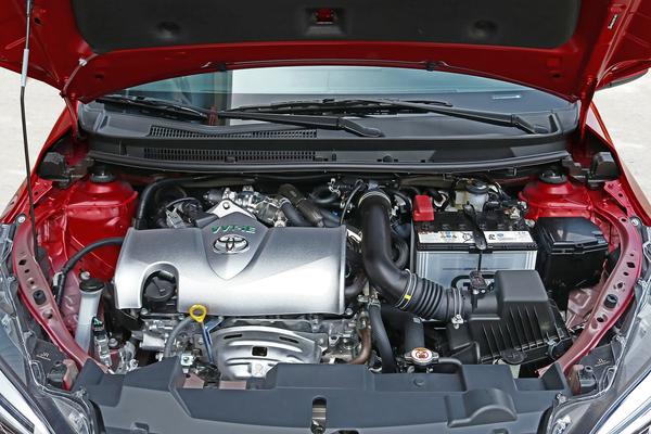 丰田yarisl致炫,19年丰田yarisl致享