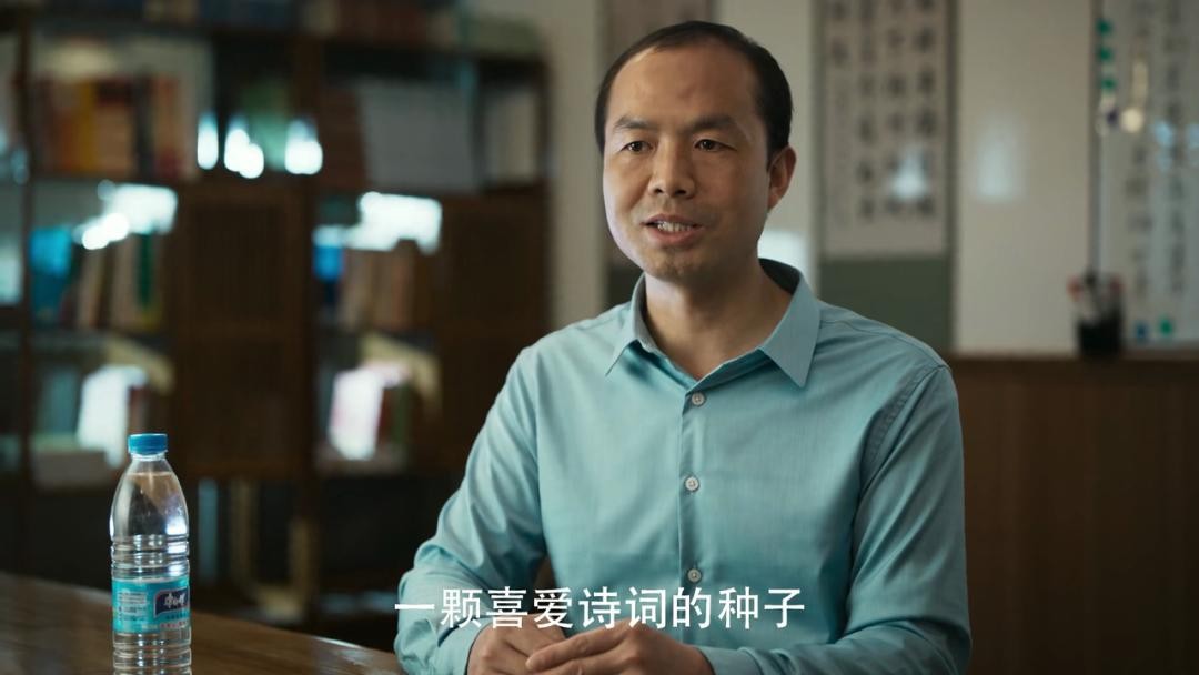 外卖小哥获得诗词大会第一名,诗词大会夺冠的外卖小哥目前状况