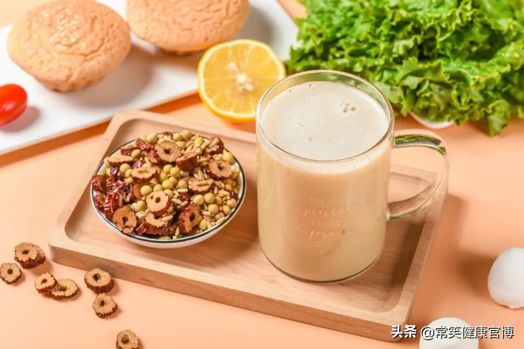 宵夜吃什么既能饱腹又健康,好吃又简单又不容易长胖的夜宵