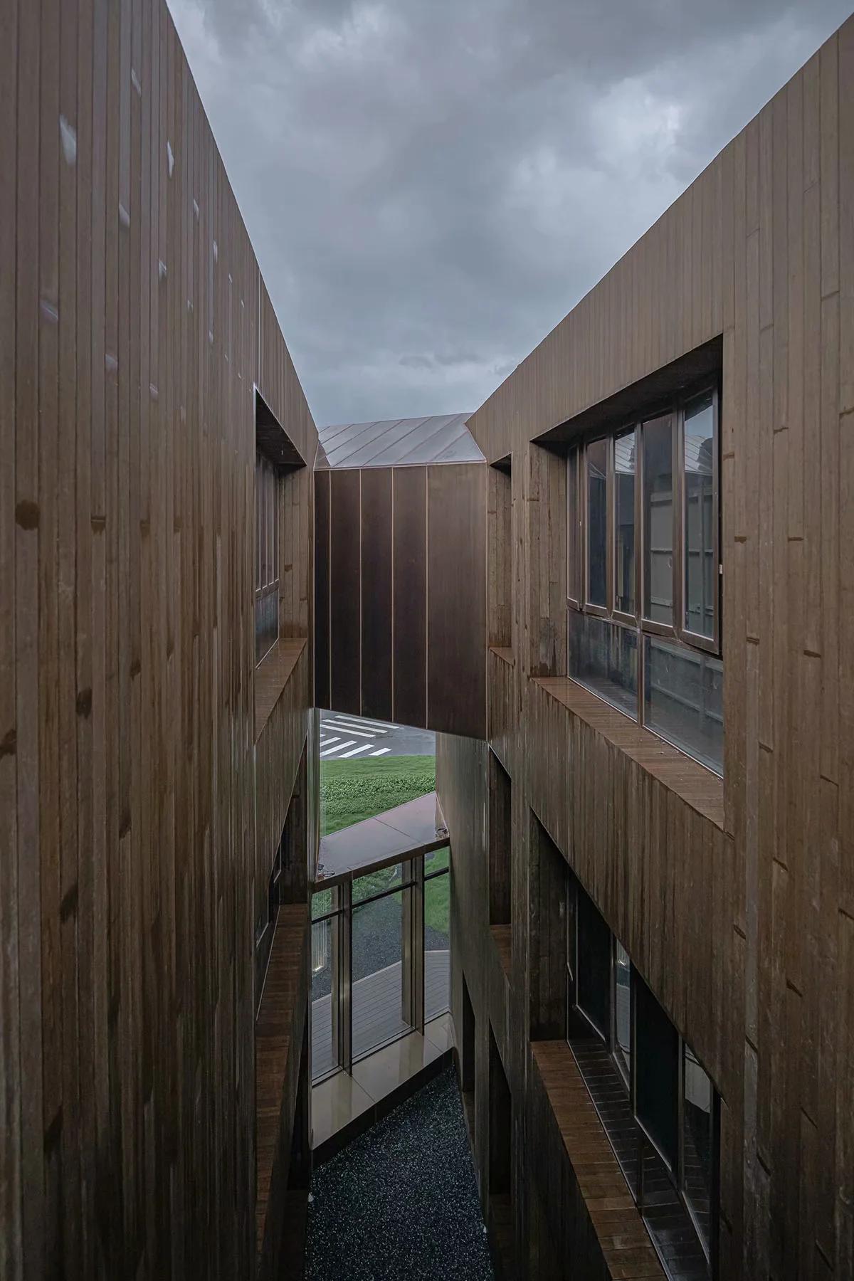 致逸朗润园设计,致逸设计董事长