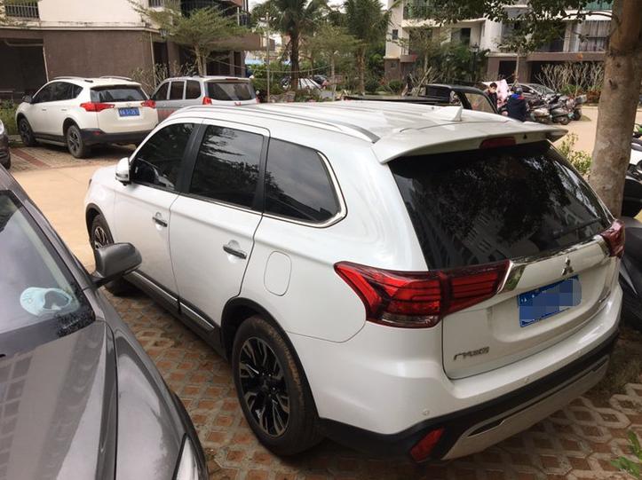 三菱欧蓝德行驶感受,三菱欧蓝德日常用车保养价格