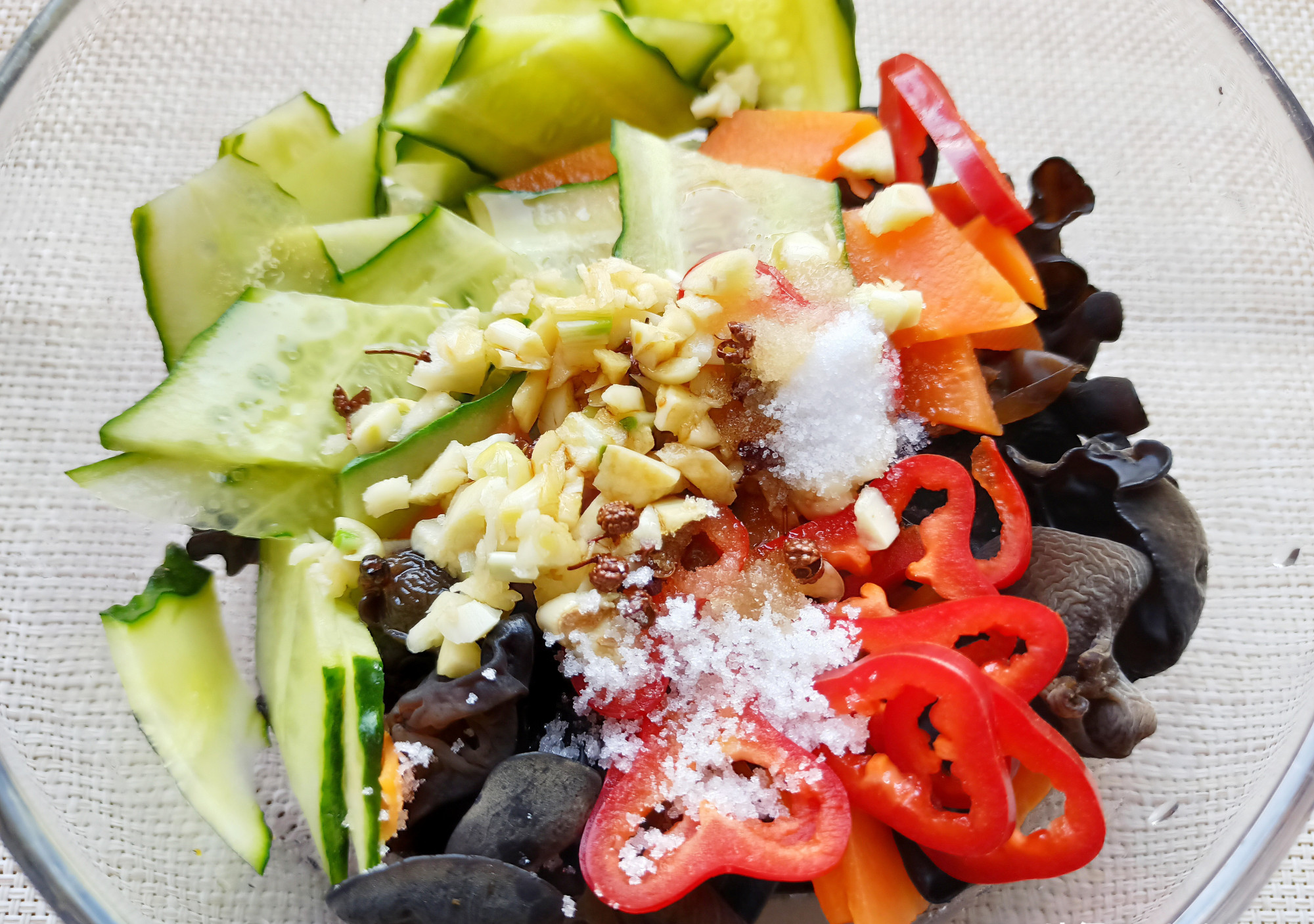 黑木耳怎么做才好吃配啥菜,黑木耳怎么做好吃家常做法