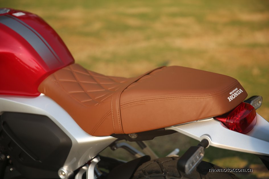 鸷道190ss发动机是进口原装的吗,五羊本田鸷道190ss落地价多少钱