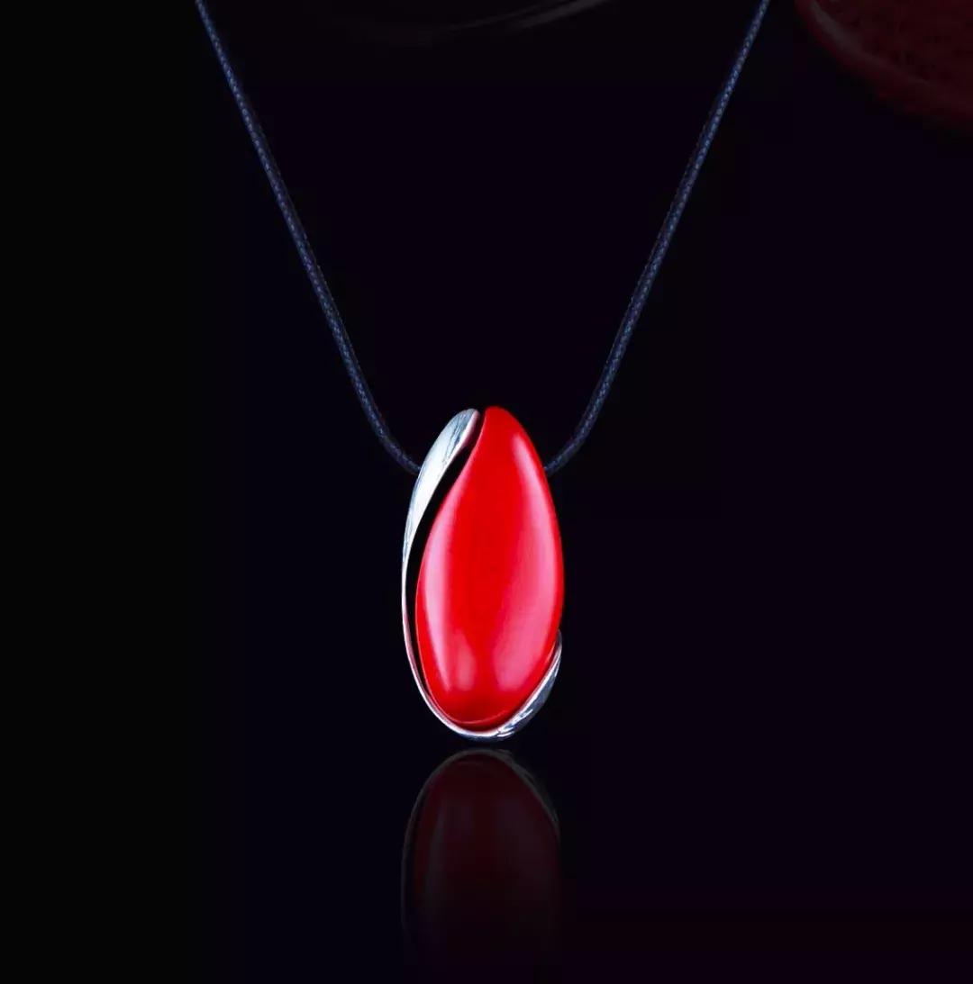 艺术首饰清单,工艺美术时期的首饰