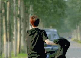 男朋友知道我想跟他分手,男朋友对我动手想分手