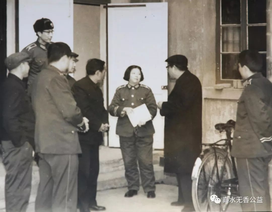 现实中的女法医对尸体尸检,中国第一代女法医解密