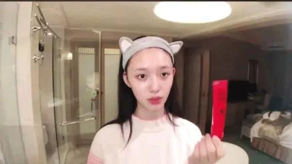 蔡依林皮肤特护霜,蔡依林胶原蛋白粉保养皮肤