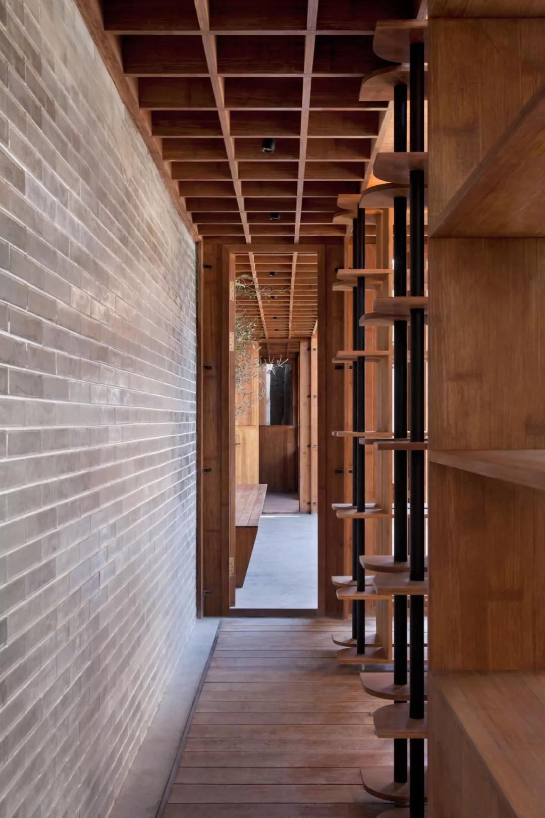 什么是水晶泥图片,什么是水晶砖