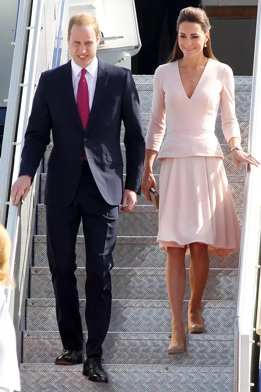 一年带货1.5亿英镑的凯特王妃，却把她最爱的品牌穿倒闭了？