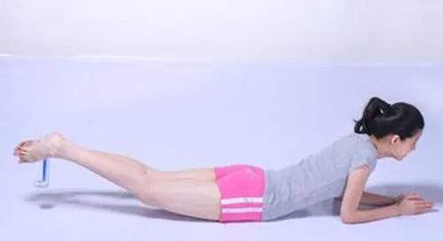 c罗不喝可乐喝矿泉水,c罗只喝矿泉水