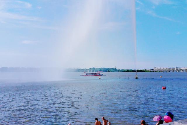 这个北方城市水质比南方还好街景很“洋气”满大街都是美女