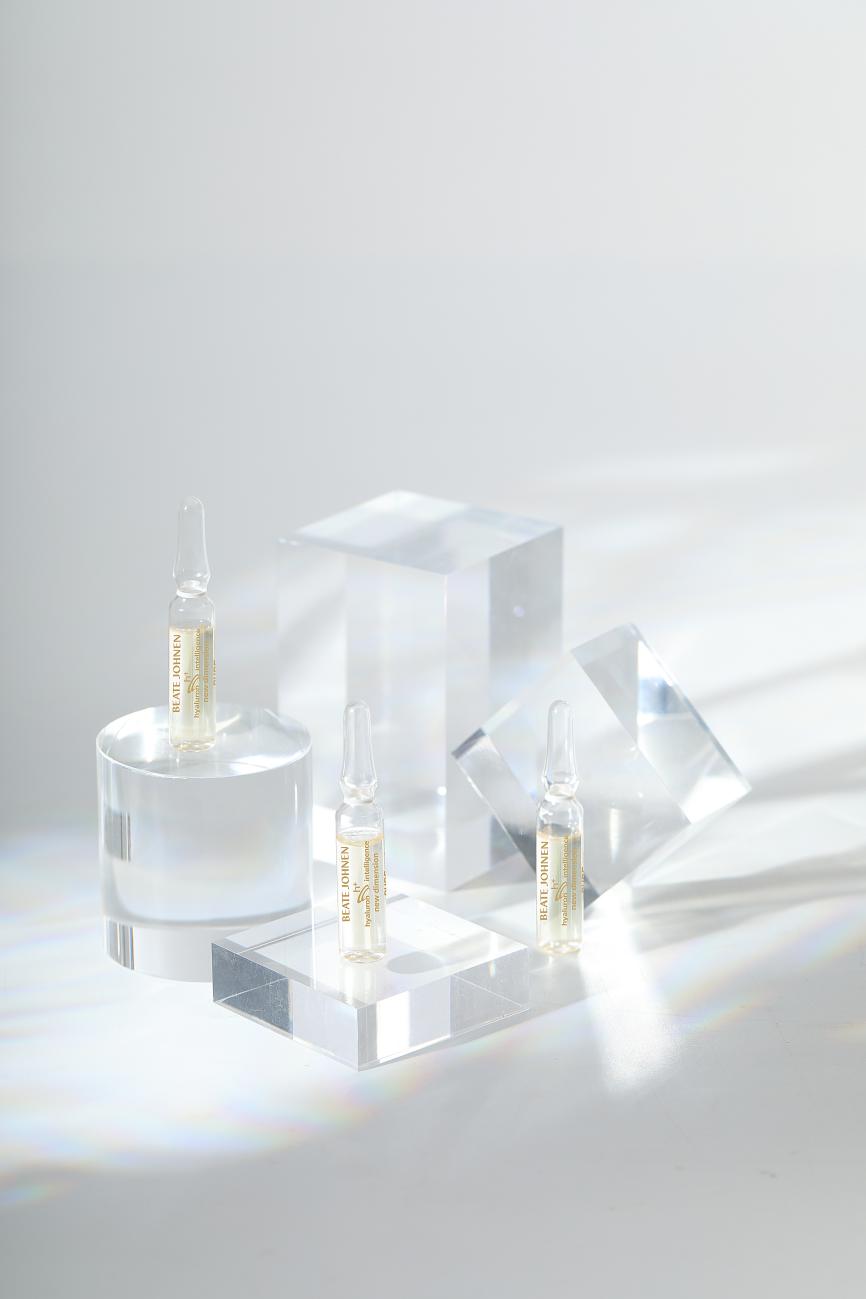 玻尿酸精华液可以用来敷面膜吗,酵母玻尿酸精华液的功效与作用