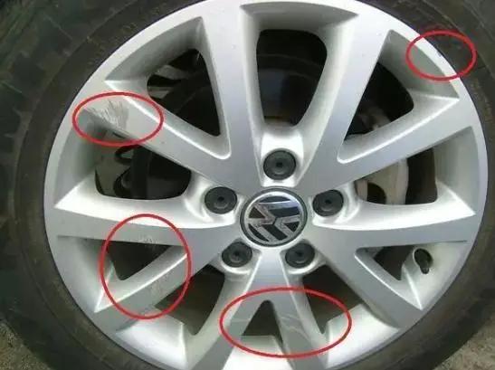 汽车轮毂刮花用处理吗,车辆轮毂刮花有必要修吗