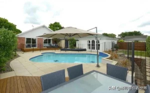 新西兰25万纽币的房子,新西兰七十万纽币的房子值多少钱