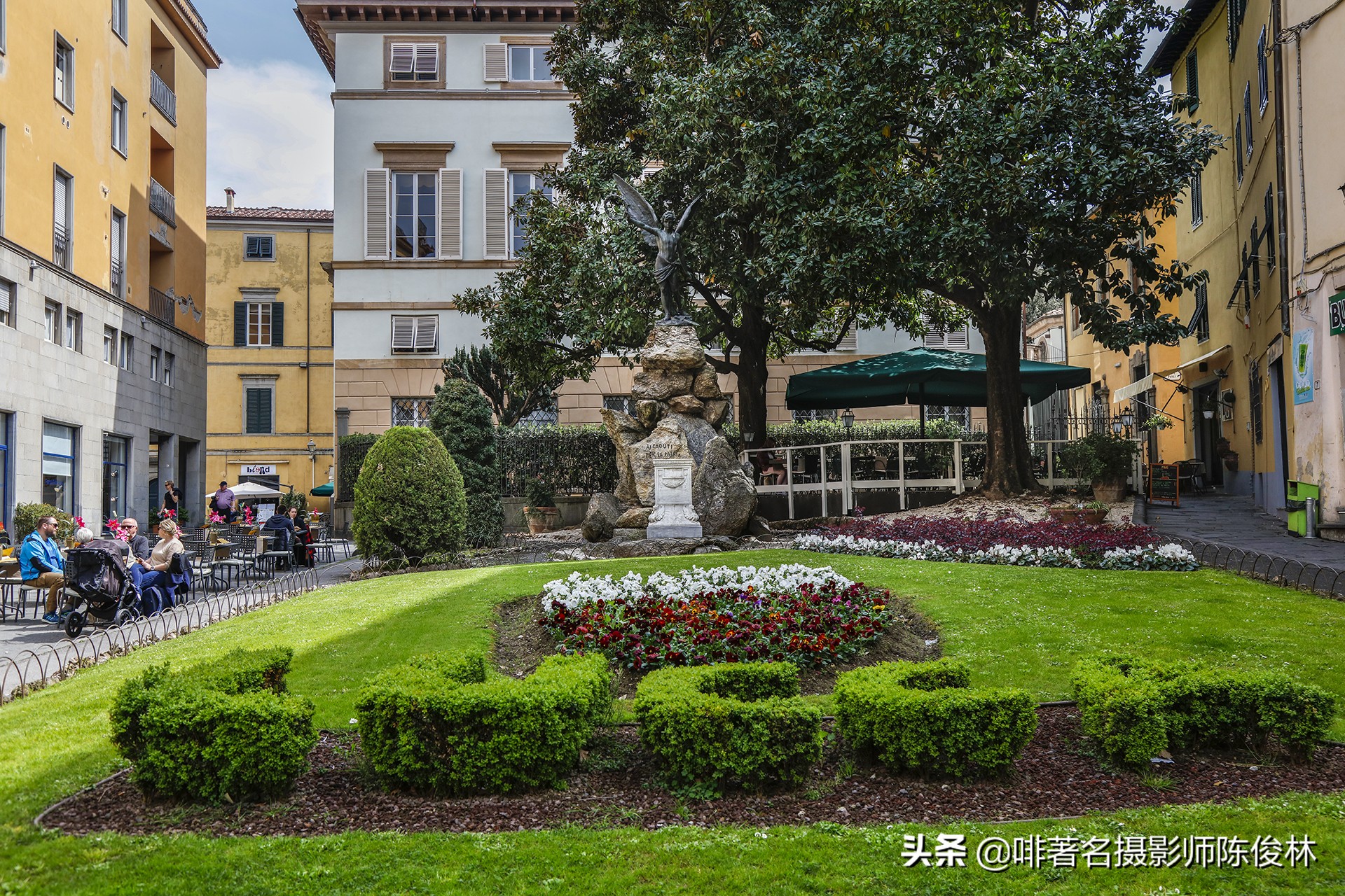 比萨和卢卡，一城因歪了的塔著名，一城躲过二战轰炸保存中世纪原貌