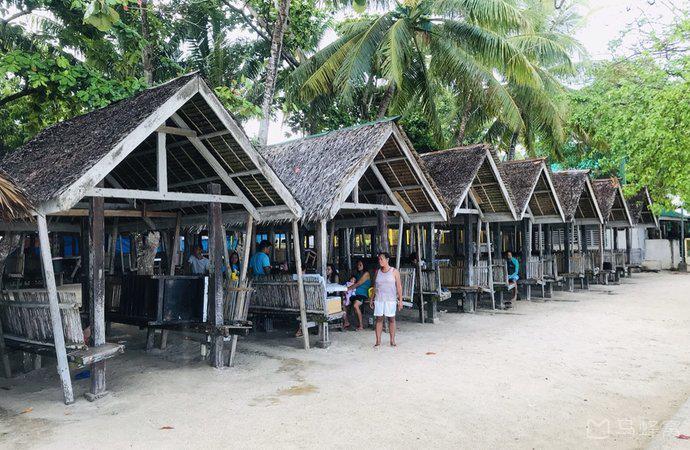 普通人不跟团去贵州玩要多少钱,去国外旅游不跟团可以吗