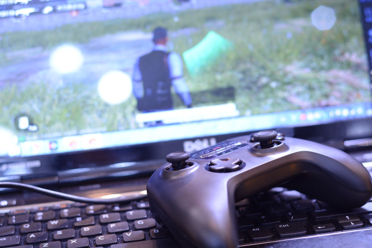 北通斯巴达游戏手柄连接switch,北通斯巴达3手柄连iphone玩游戏