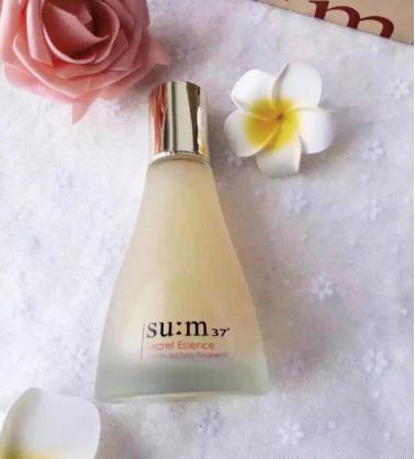 推荐几款韩国保湿效果很好的产品,韩国的护唇膏哪个是安全的