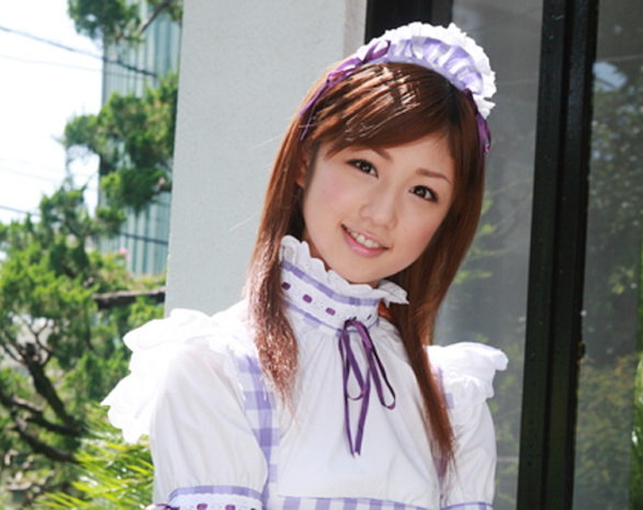 小仓优子早期写真