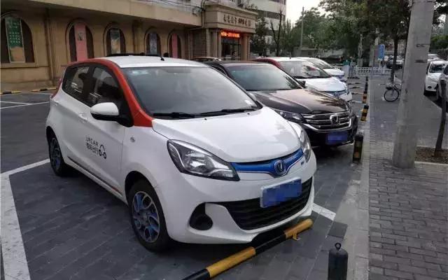 车内奇脏，还车不便，半路趴窝……细数共享汽车“九宗罪”