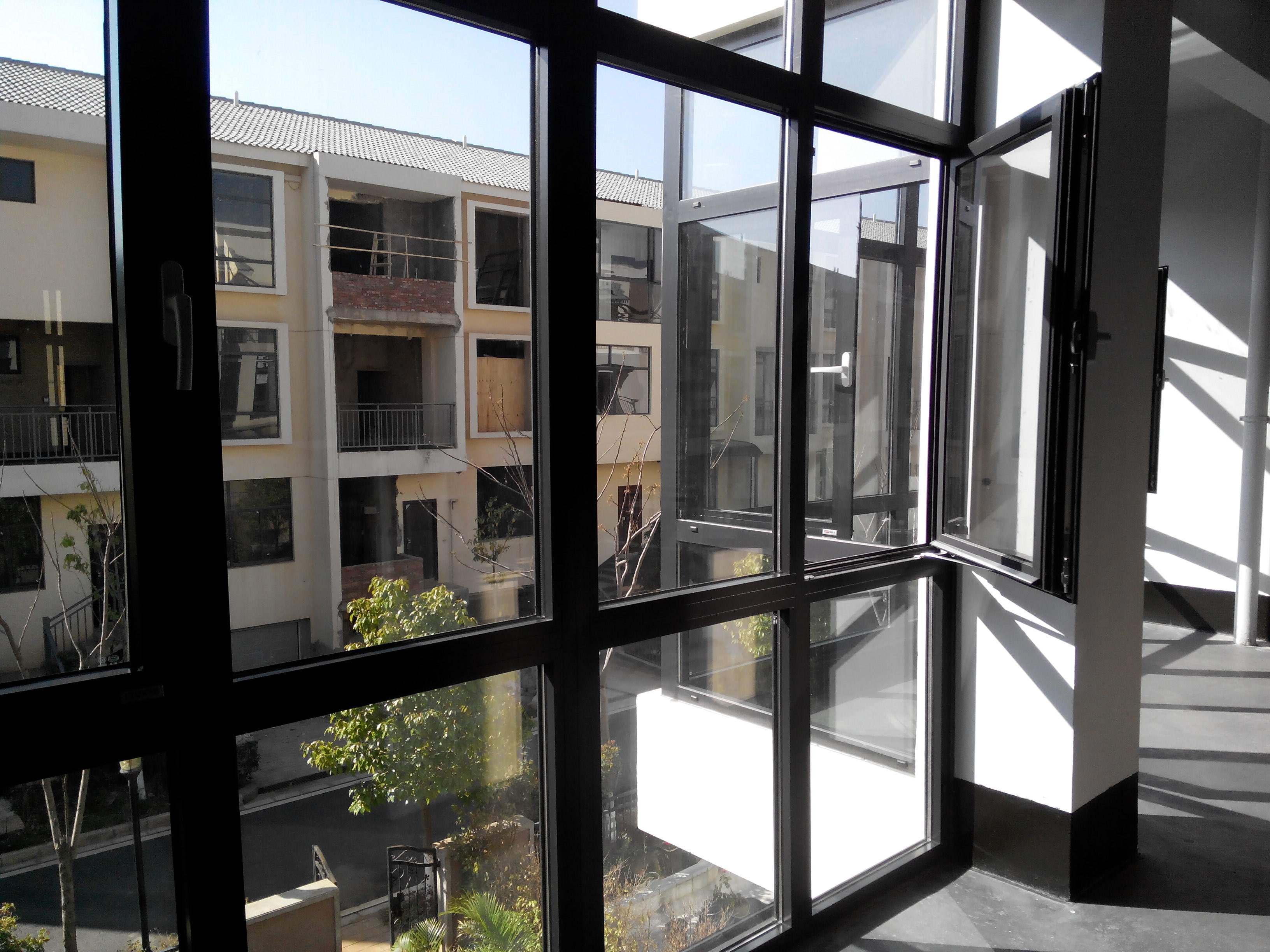 空调匹数要买大一点吗,空调匹数小了面积大了有什么后果