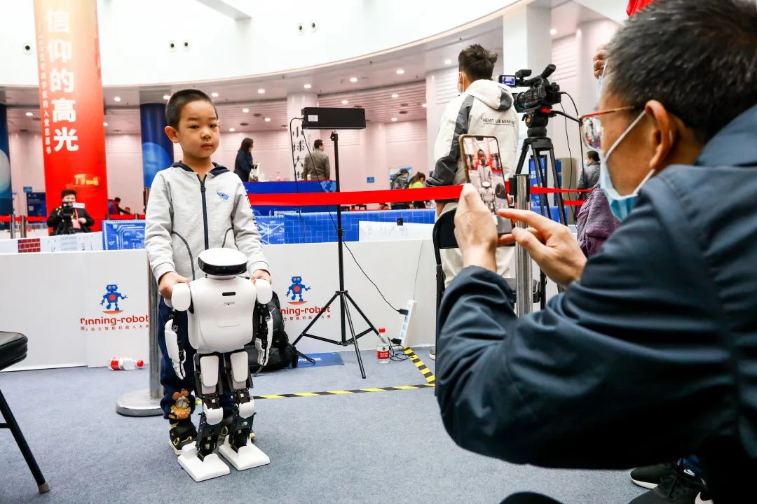 2022世界机器人大赛虚拟机器人,2019国际自主智能机器人大赛