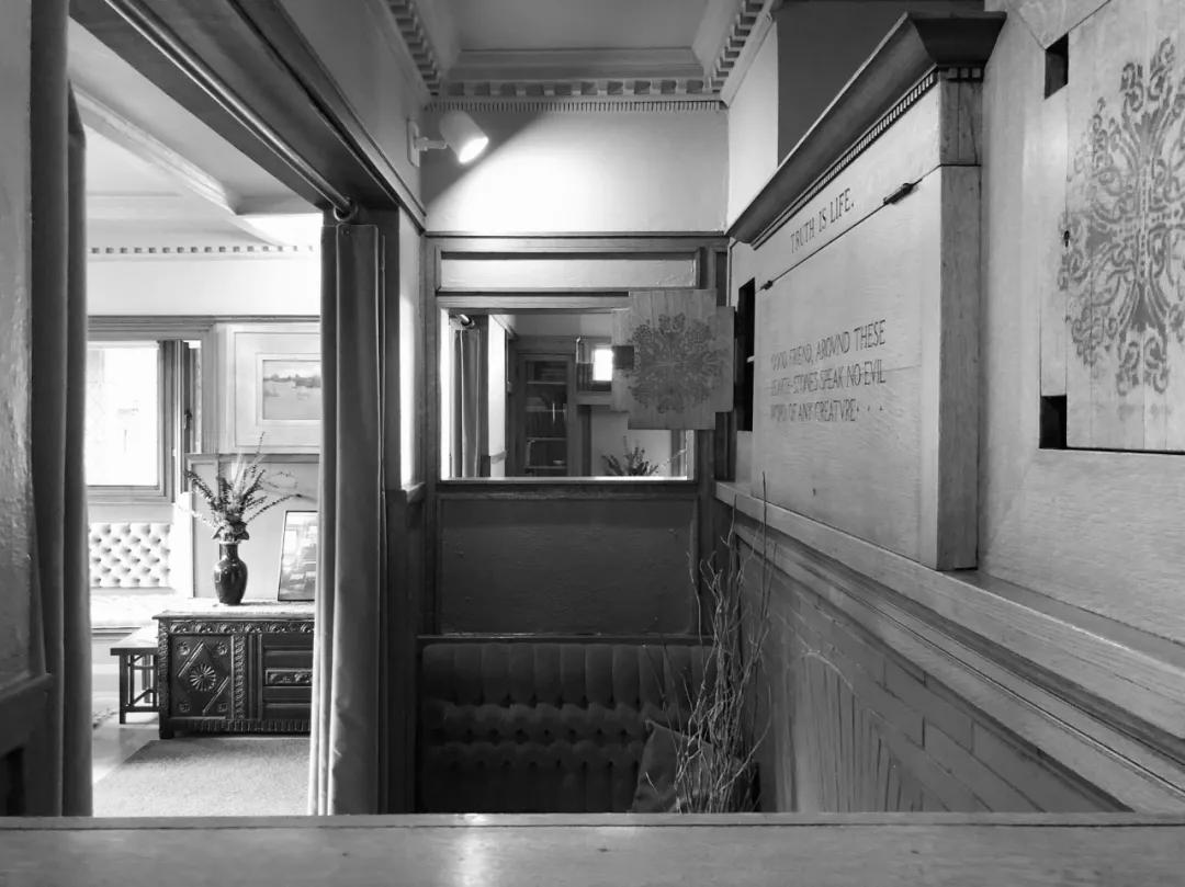 棱镜宅·翟女士家/金秋野工作室