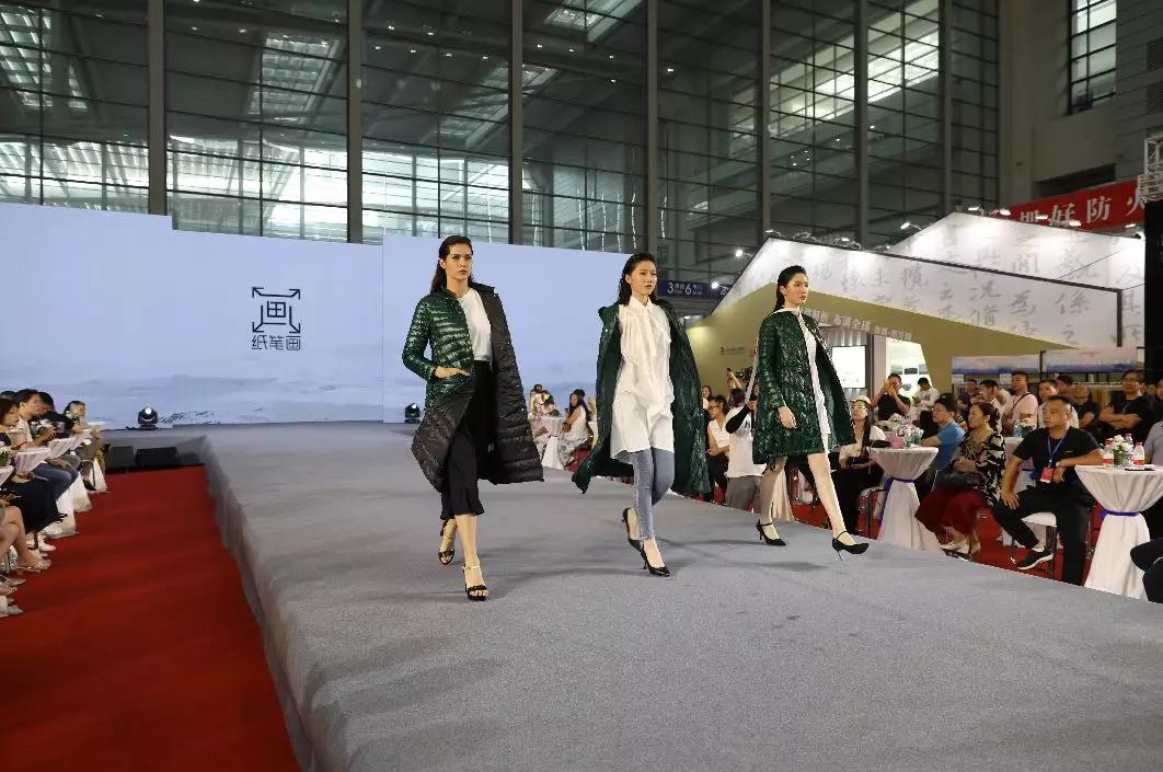 柯桥纺都大厦时装秀,纺都柯桥